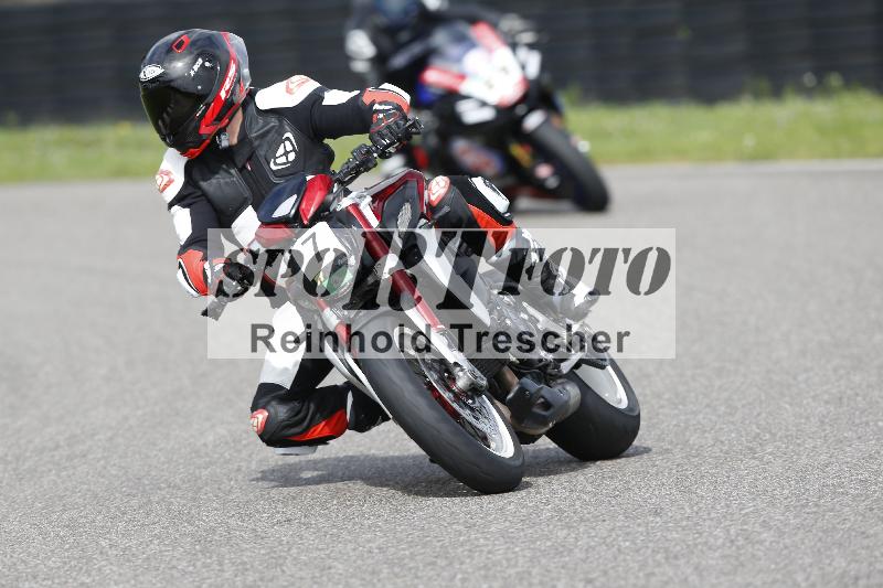 Archiv-2025/53 16.09.2025 Track Day Domi Aegerter ADR/Gruppe gruen/7